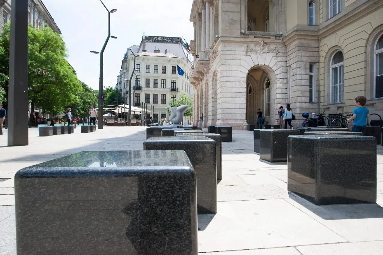 April Studio On The City Center Appartamento Budapest