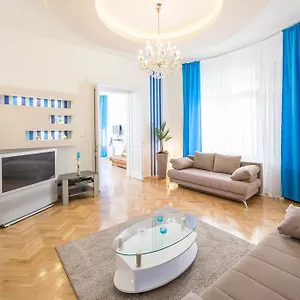 Apartment Spirit Nador Ter, Budapest